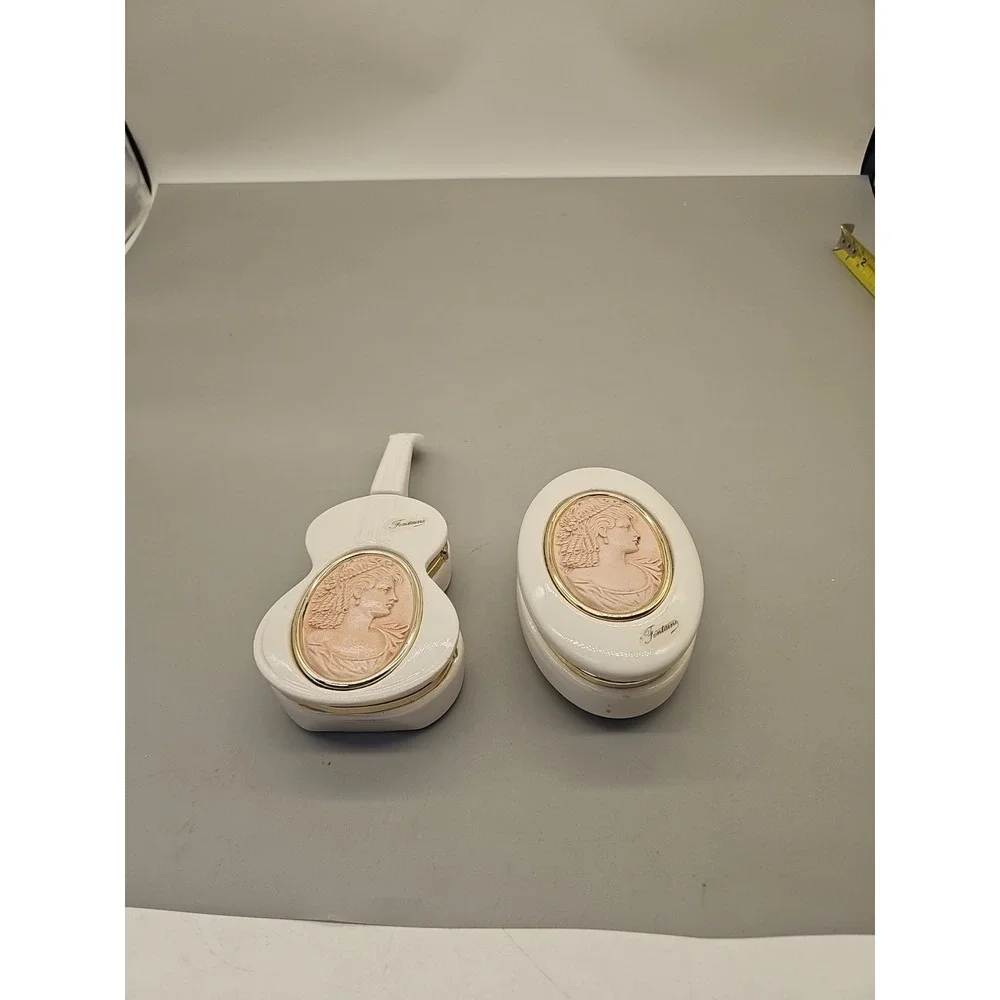 VTG Ceramic Hinged Trinket Dish w/ CAMEO Fontaine Capodimonte Italy Set Of 2